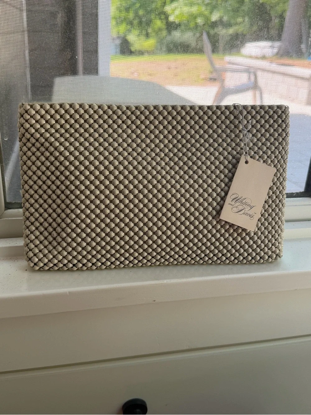 Vintage Whiting and Davis White / Cream and Gray Metal Mesh Clutch Handbag